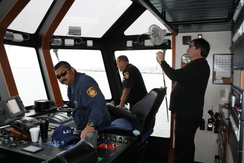 fireboatdemonstrationsanpedromaritimemuseumandlunch22.jpg