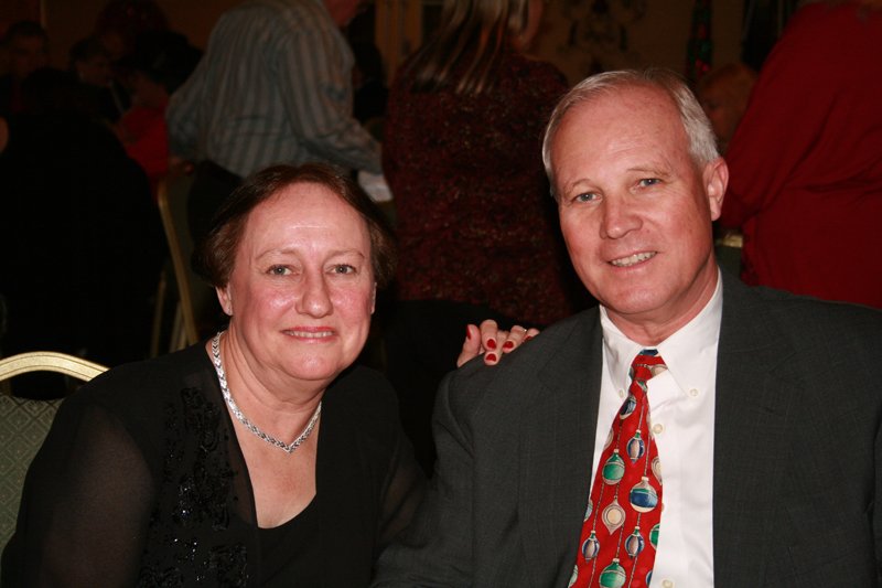 chapterholidayparty201158.jpg