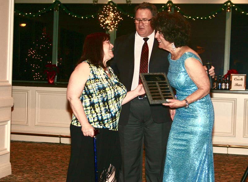 chapterholidayparty201638.jpg